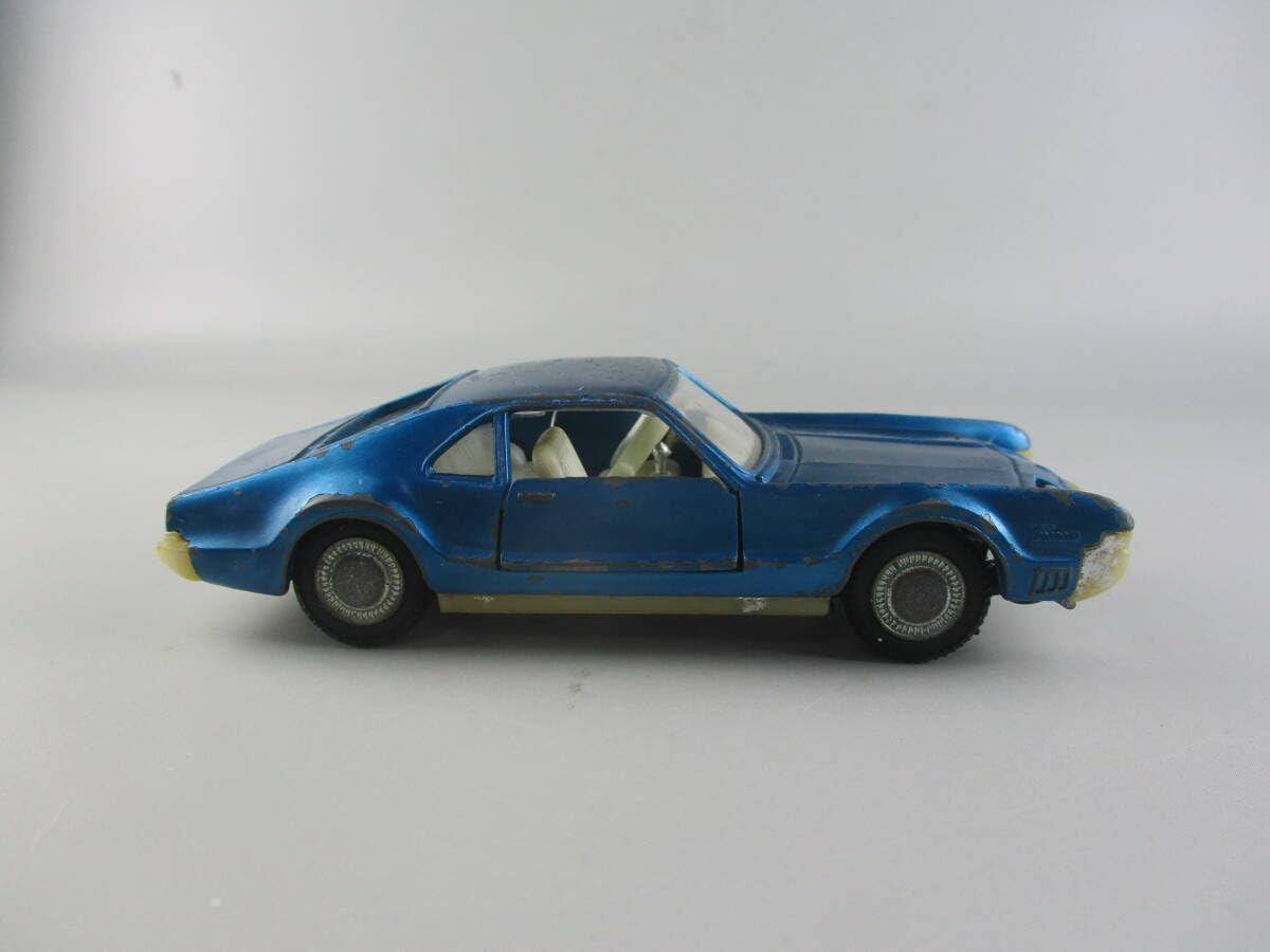 Amazon.co.jp: オールズモビル・トロネード オートピレン1/43 : Home