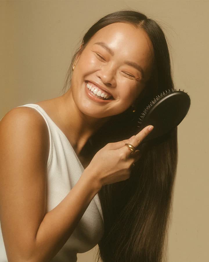 CROWN AFFAIR - The Brush No. 001 - Dual Bristle Brush for Medium to Thick, Straight or Wavy Hair, and for Healthy Scalp and Silky Strands