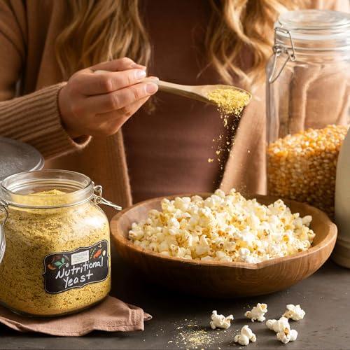 Image of Frontier Co-op Nutritional Yeast Mini Flakes, Kosher, Bulk Bag - Non-Irradiated Yeast Rich in Essential B Vitamins | 16 Ounce (Pack of 1)