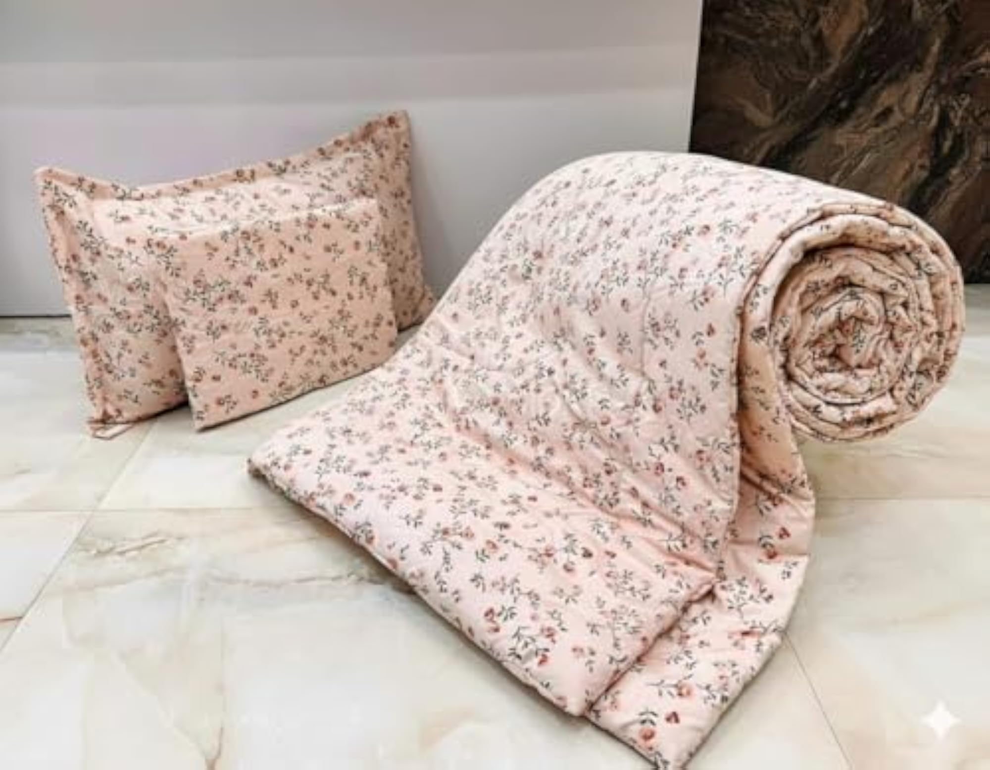 Floral Comforter 4 Piece Set, Reversible Microfibre