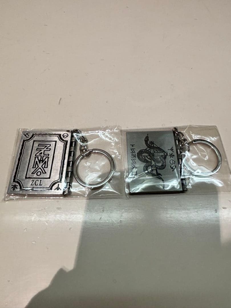 ずとまよ ゾンクラ　ガチャ シークレット2種 Amazon | ずとまよ ゾンクラ ガチャ シークレット2種 | カプセル玩具