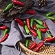 craspire 60 Stück 2 Farben Mini Künstliche Scharfe Chilischoten Hirsepfeffer Simulation Künstlerische Lebensechte Rote Paprika Kunststoff Künstliches Gemüse Für Foto Requisiten Heimküche