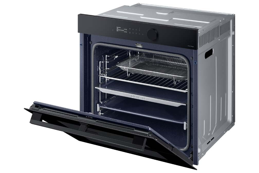 Samsung Series 5 Dual Cook Flex Smart Oven with Pyrolytic Cleaning & Air Fry, Colour: Clean Black, NV7B5750TAK — view 9