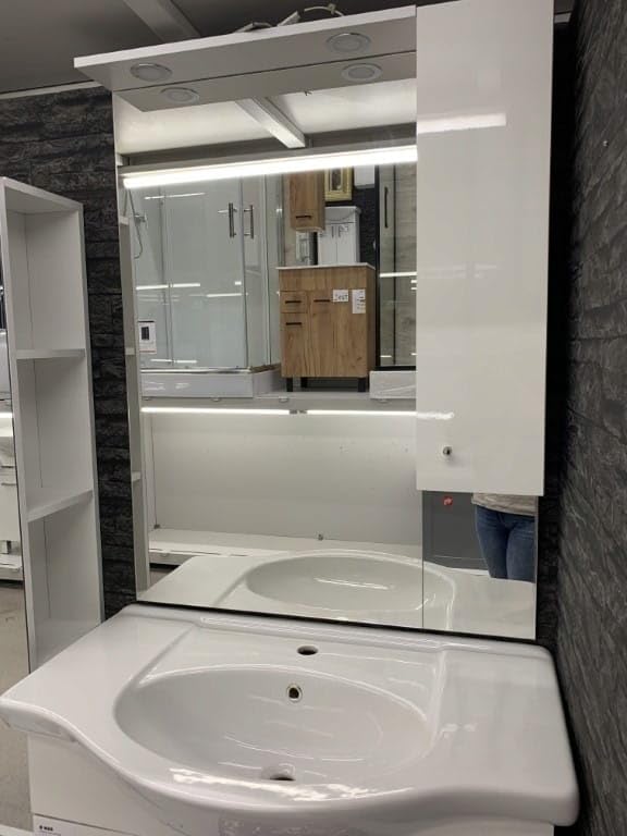 .Deftrans Domodomo Badschrank mit Waschbecken und Spiegel weiß 105 cm, Waschbeckenschrank 80 x 70 x 48 cm, Keramik-Waschbecken-Set, Badmöbel-Set