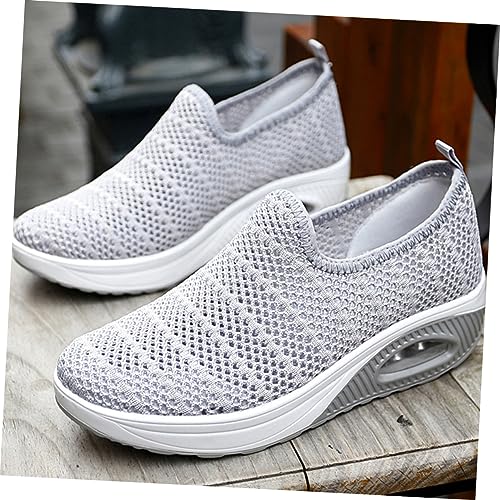Baskets à la mode légères en maille pour éviter la transpiration