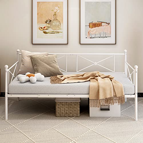 How To Turn A Regular Bed Into A Daybed Fix My Decor