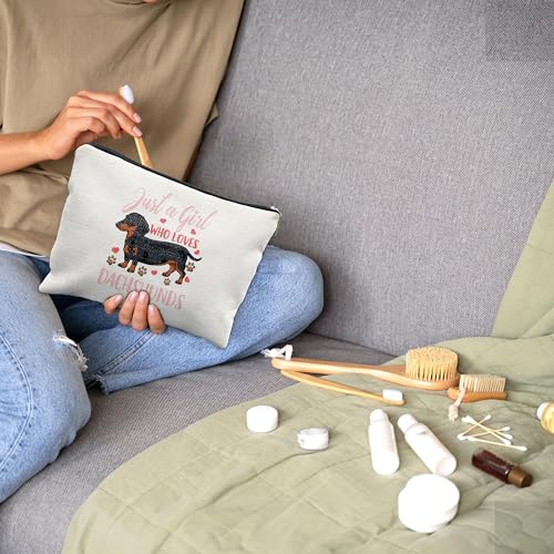 Nogrit Dachshund Makeup Bag Cosmetic Bag,Just a Girl Who Loves Dachshund Dof Makeup Travel Toiletry Bag,Dachshund Mom Gifts for women weiner dog decor weiner gifts4