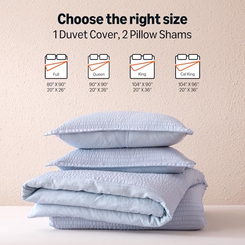 Image of Amazon Basics Duvet Cover Set Jacquard Geometric 3-Piece, with 1 Duvet Cover and 2 Pillow Shams, Comforter Not Included, King, Blue Striped