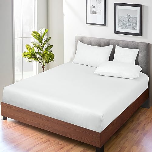 Image of ROYALE LINENS 300 Thread Count 100% Long Staple Combed Cotton Fitted Sheet California King - Super Soft Deep Pocket Bottom Sheet - Fitted Sheets Only - Elastic Sheets (Cal King, White)