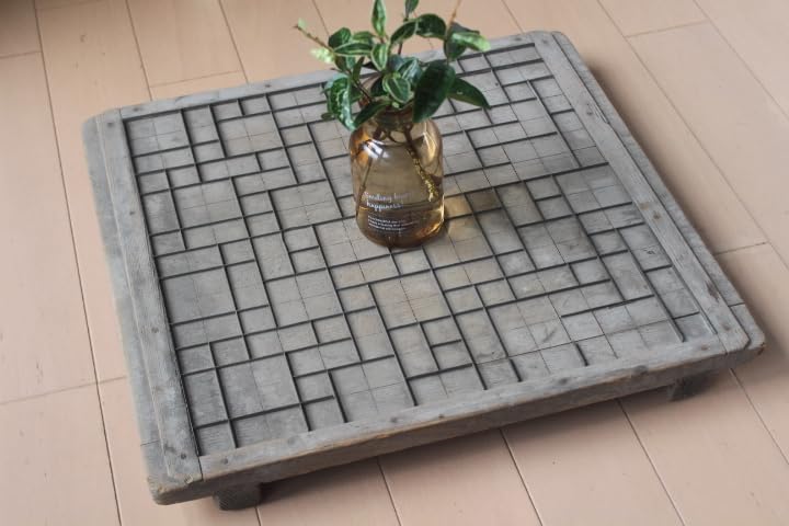 昭和レトロ 当時物 ストーブ台 タイル張り 木枠 古物 古道具 アンティーク 昭和レトロ 当時物 ストーブ台 タイル張り 木枠 古物 古道具