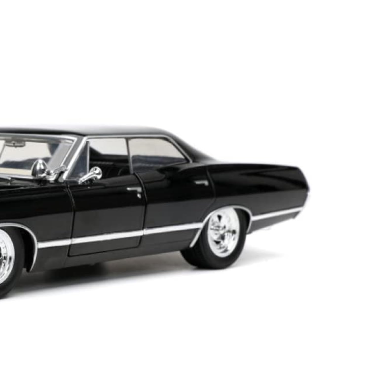 Mayatra's Kins Mart 1967 Chevrolet Impala 1:36 Scale Model Car with Openable Doors & Pull-Back Action (Black) — Amazon image 4
