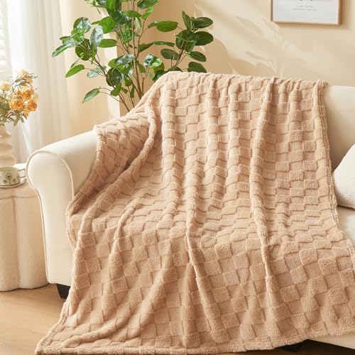 NEWCOSPLAY 3D Checkered Flannel Throw Blanket, Brown Checkered, 50"x70"