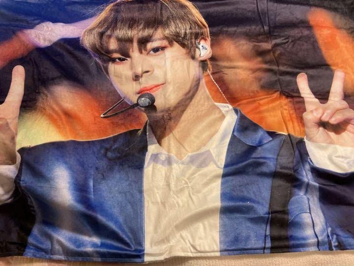 Amazon.co.jp: パク ジフン グッズ ブランケット KPOP アイドル 韓国