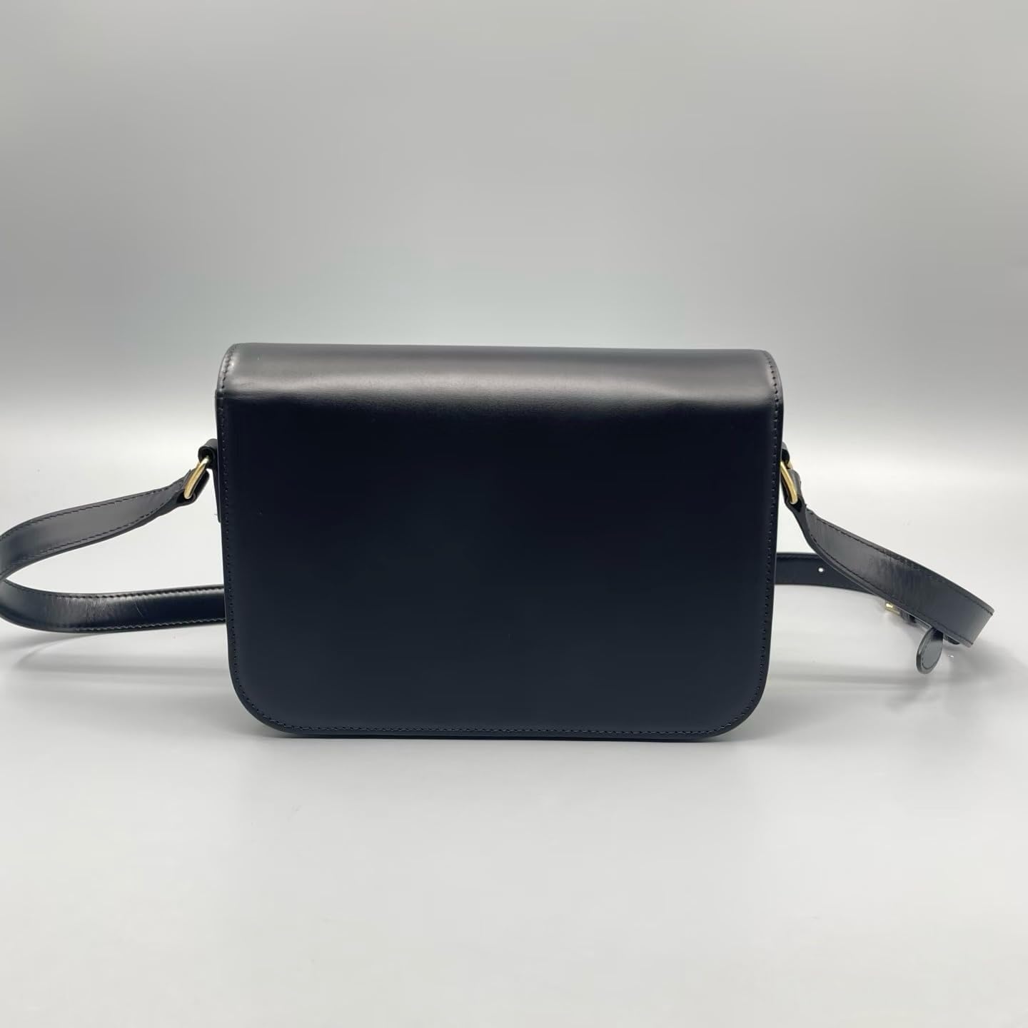 Women's Genuine Leather Crossbody Shoulder Bag, Vintage Handbag with Adjustable Strap and Gold Buckle