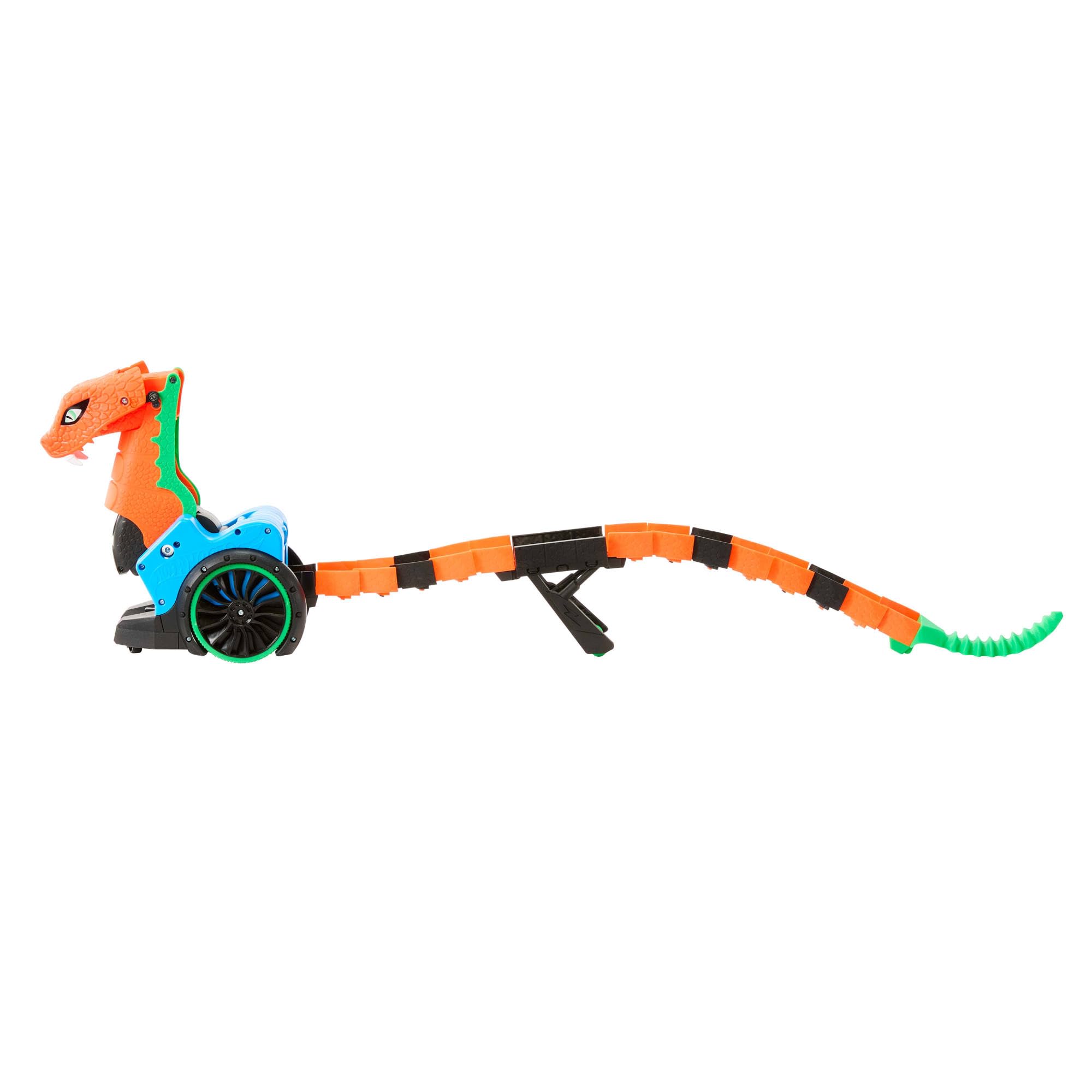 Hot Wheels Let's Race - R/C Sfida al Serpente, veicolo radiocomandato ispirato alla serie Netflix con lanciatore e rimorchio, macchinina GT Scorcher in scala 1:64 inclusa, JGD11
