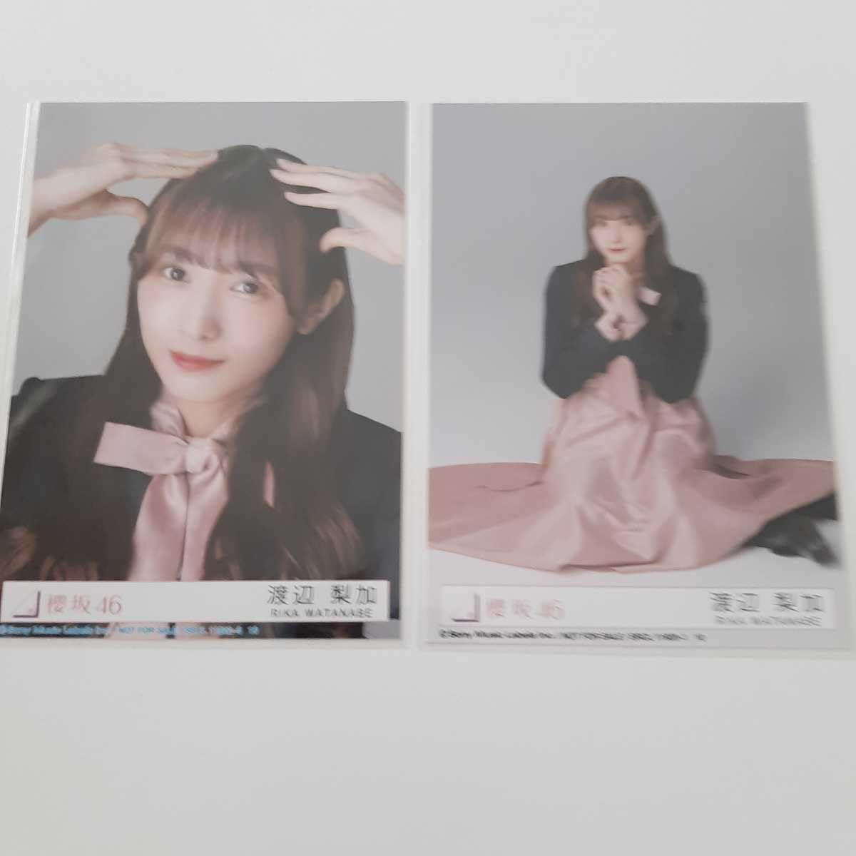 渡辺梨加 坂道シリーズ サイン入りポラロイド写真セット 渡辺梨加 坂道