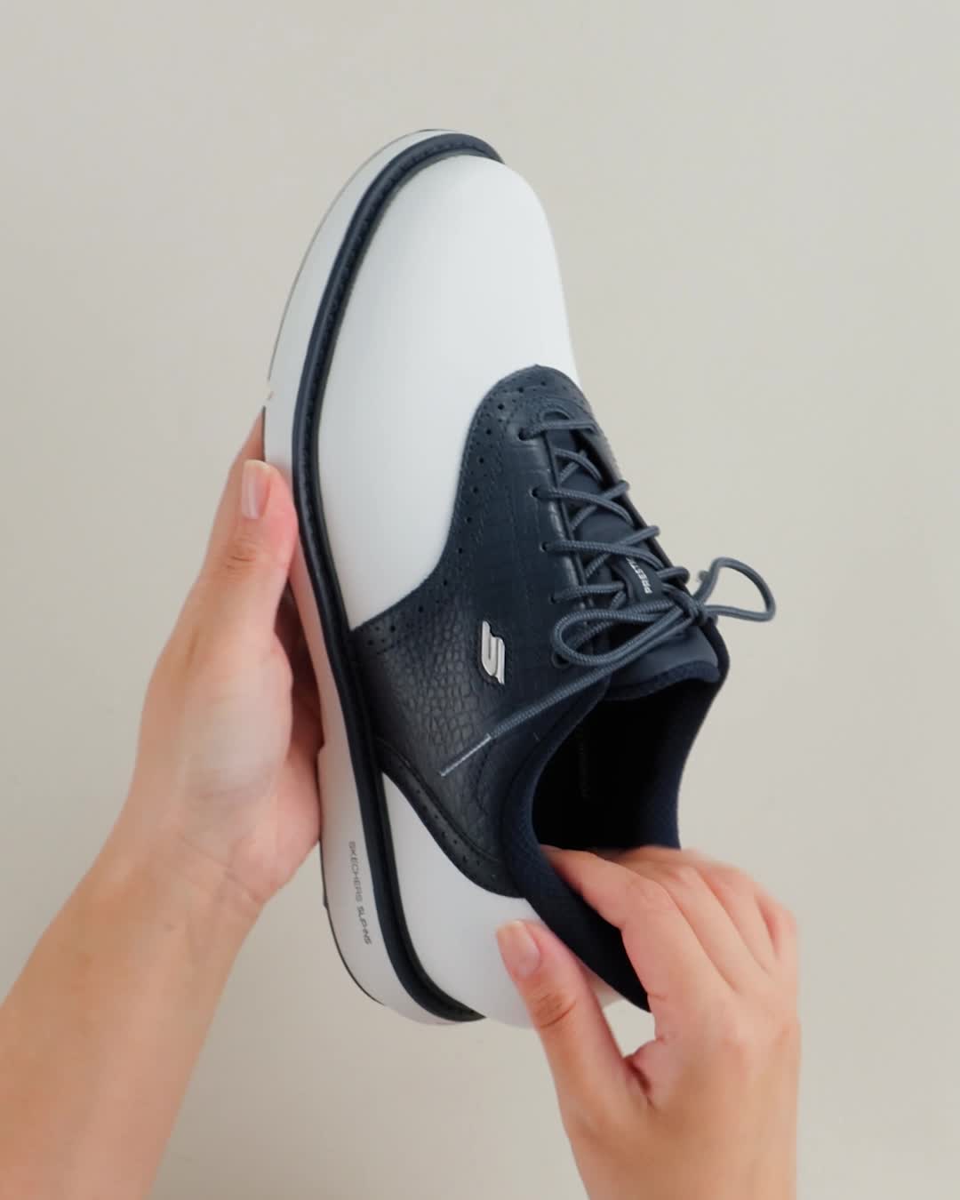 Amazon.co.jp: SKECHERS(スケッチャーズ): GO GOLF(ゴーゴルフ)