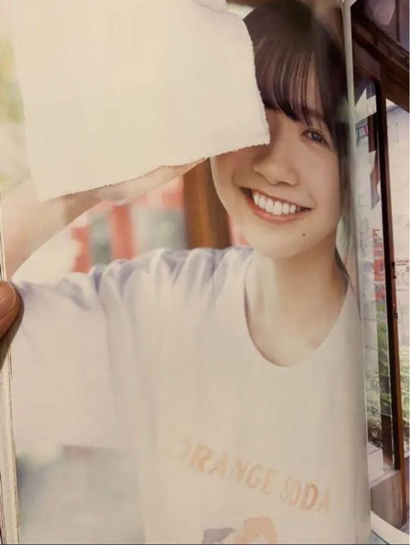Amazon.co.jp: 日向坂46 藤嶌果歩 着用 Tシャツ : おもちゃ