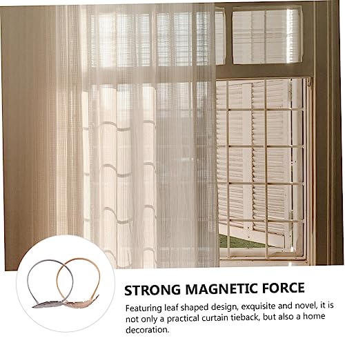 Accesorios de cortinas con borlas para salones luminosos 3