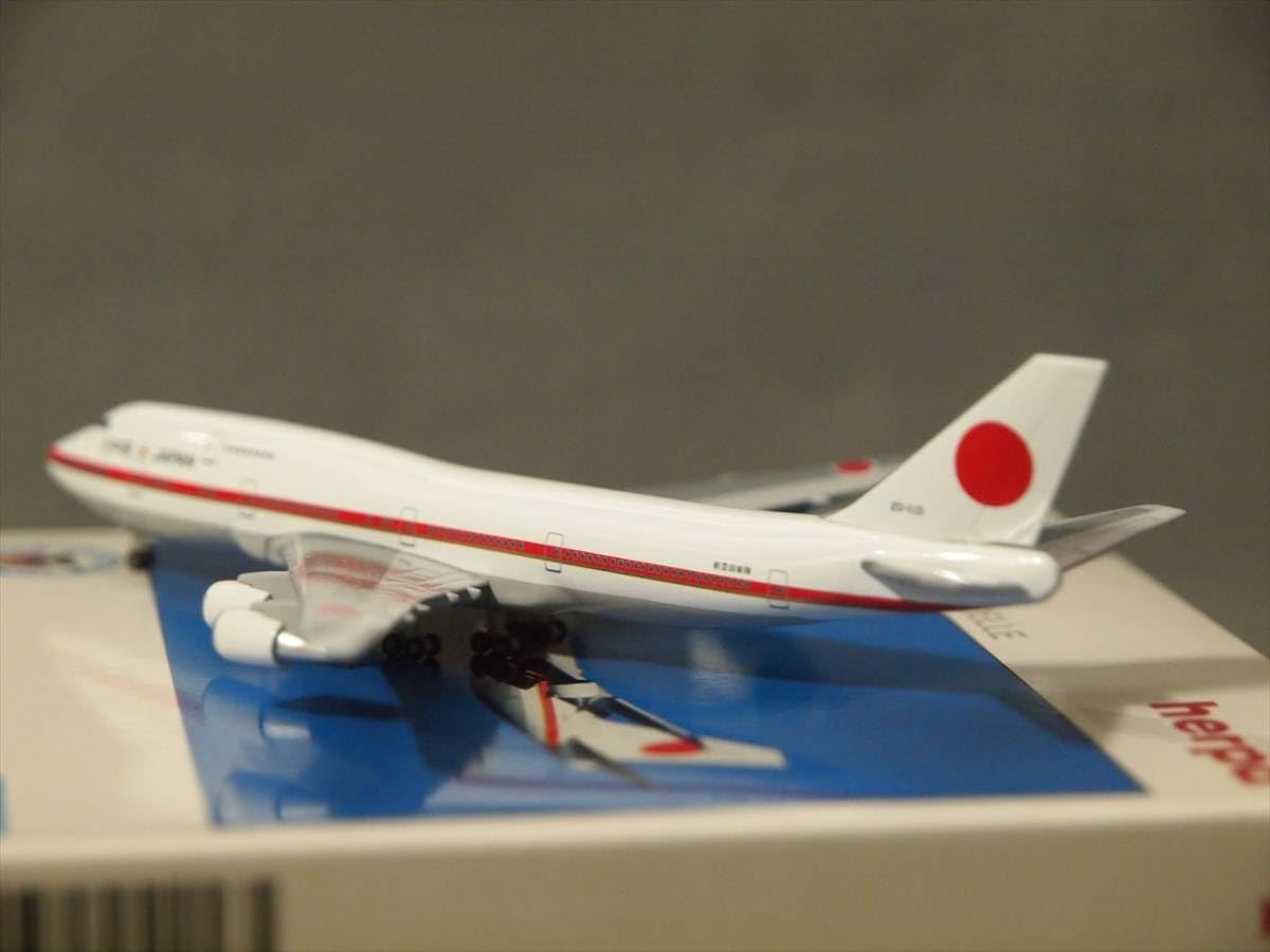 Amazon | 1/500 航空自衛隊 日本政府専用機 ボーイング 747-400 herpa