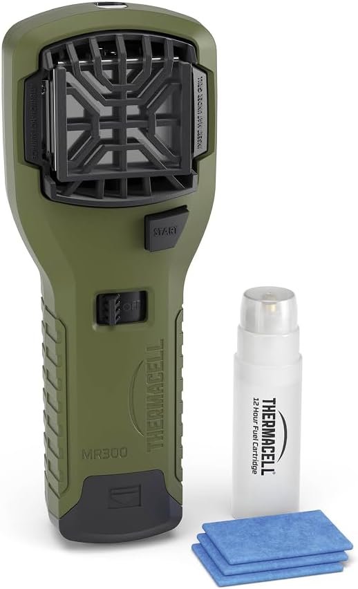 MR300 Mosquito and Midge Protector Includes 3 x 4hr Mats and 1 x 12hr Cartridge Easy to Use, Highly Effective DEET-Free No Spray 20 sq m Zone of Protection - Green