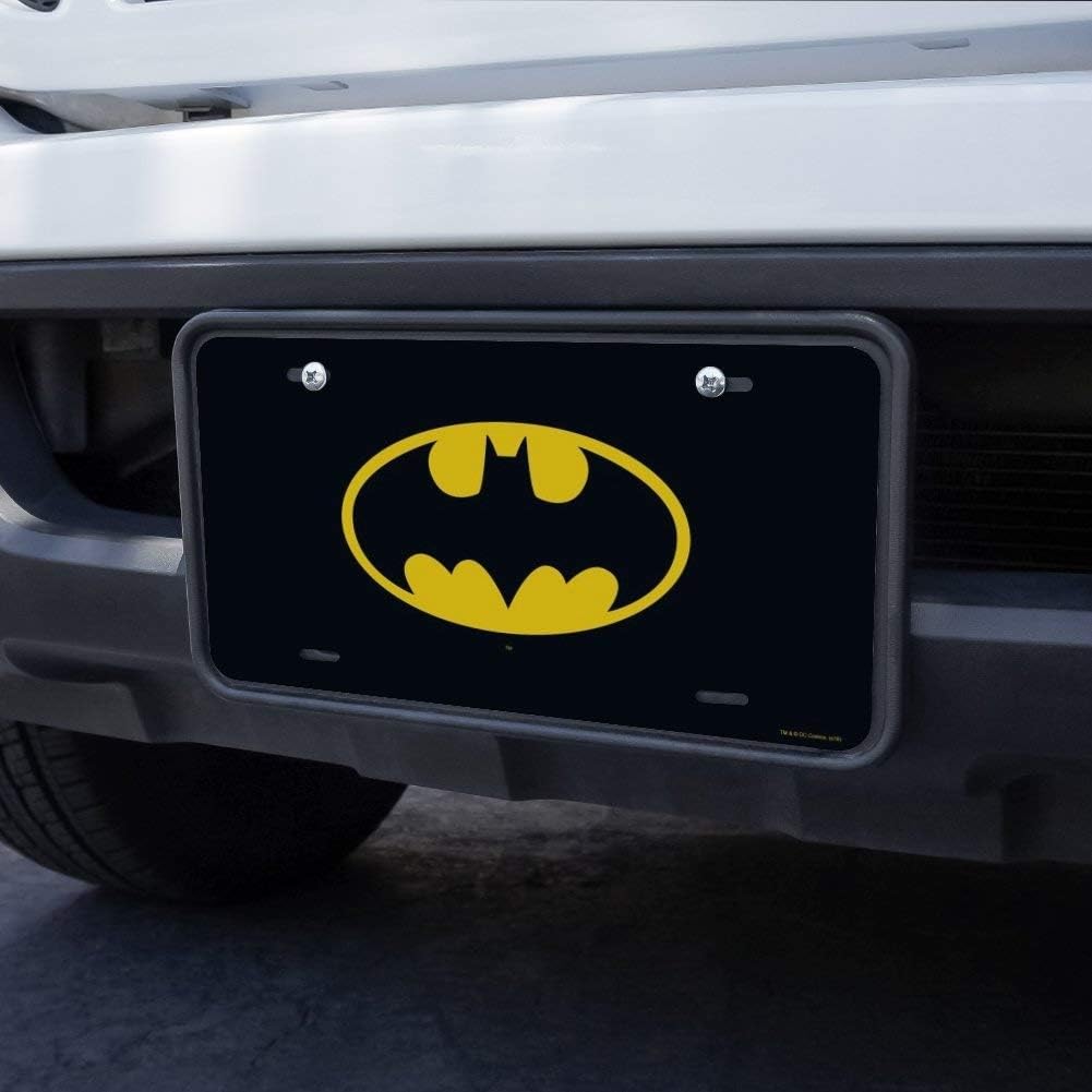 GRAPHICS & MORE Batman Classic Bat Shield Logo Novelty Metal Vanity Tag License Plate