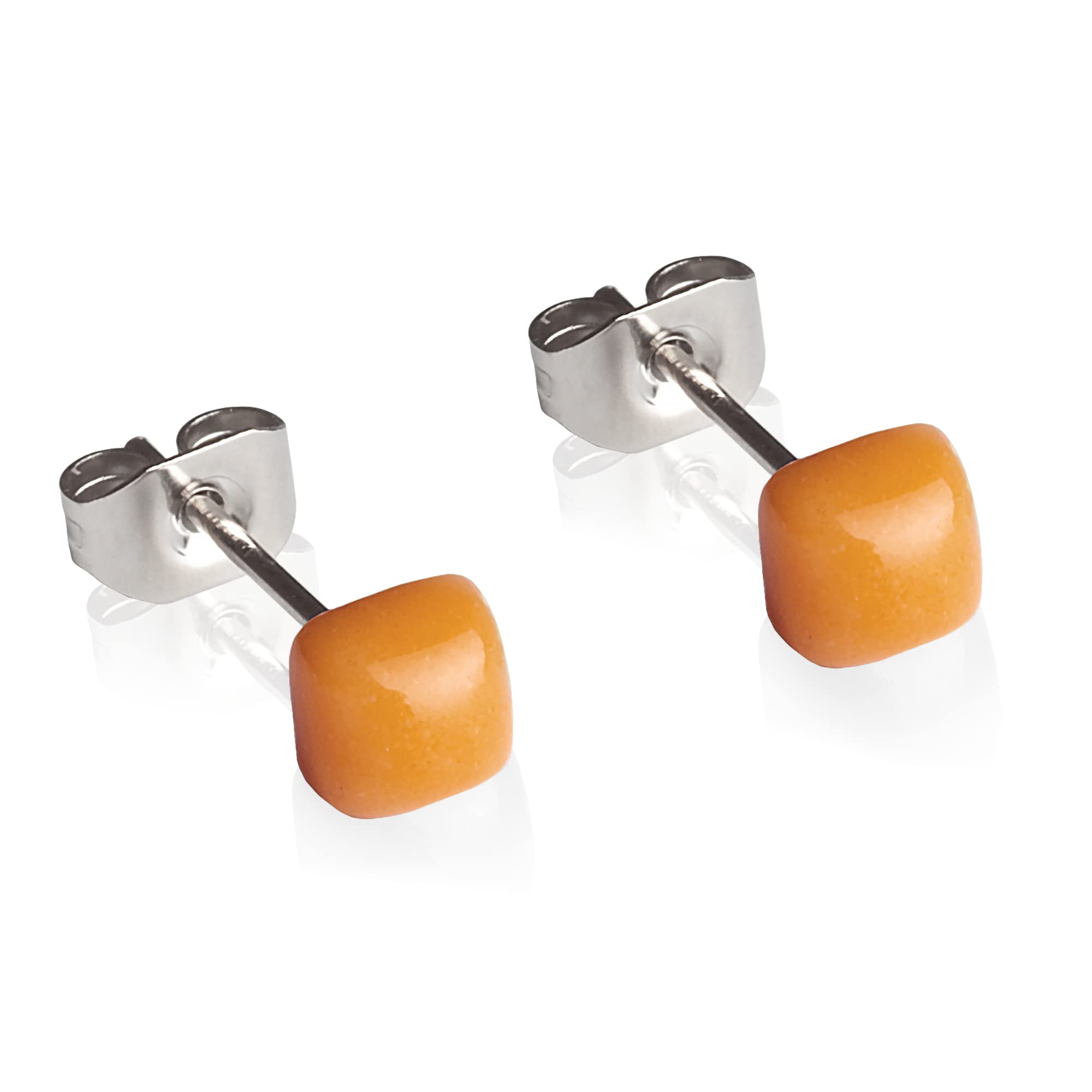 Winzige Ohrstecker mit Stein in orange • Quadratische Ohrringe für 1, 2 & 3 Ohrloch • Nachhaltiger Schmuck aus recyceltem Glas & Edelstahl • 4mm
