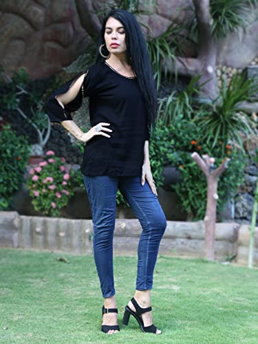Image of Women's Regular Fit Top