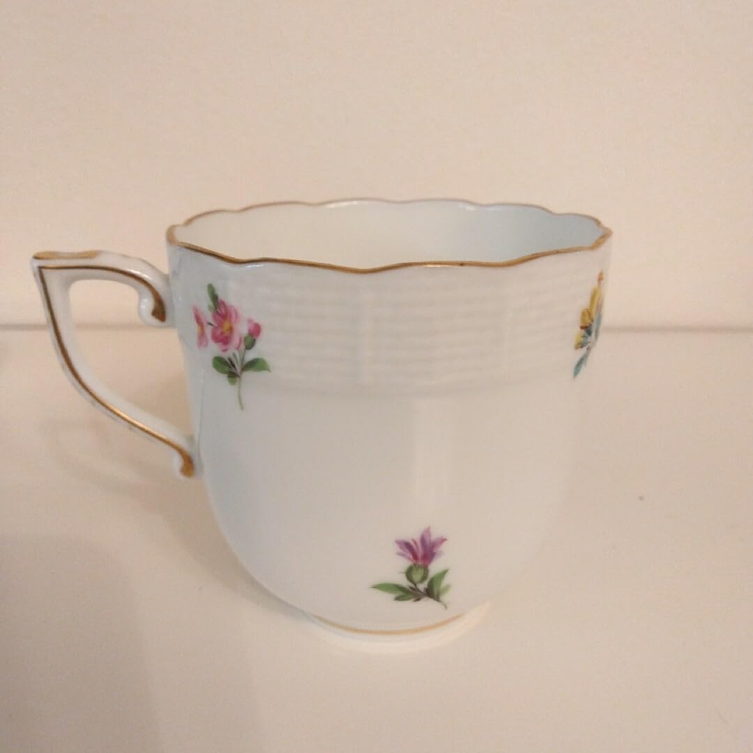 名古屋製陶 オールドメイトウ 金盛上ピンク地華装飾 キャビネット 名古屋製陶 オールドメイトウ 金盛上ピンク地華装飾 キャビネット