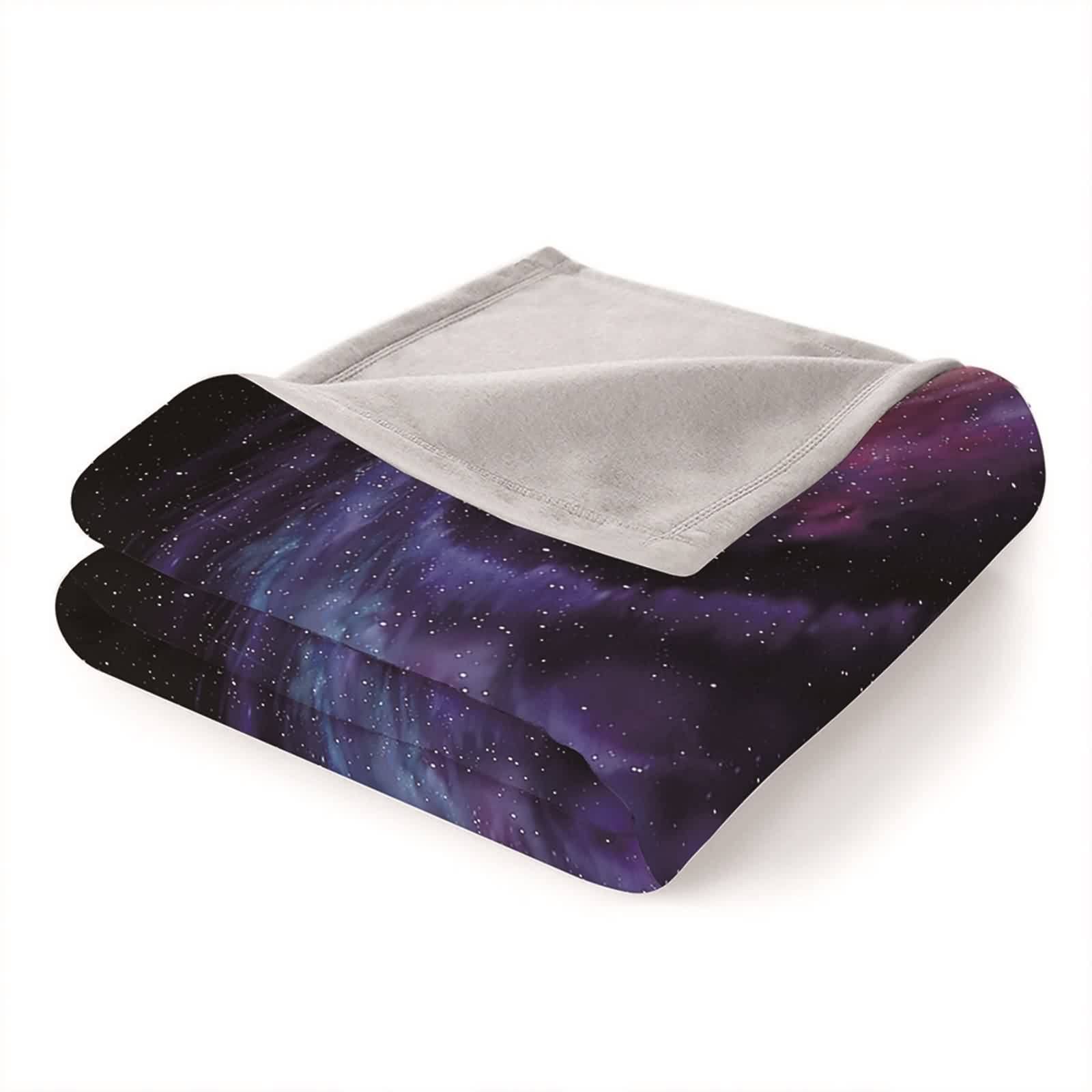 Couverture Flanelle Fine, Couverture Hiver Violet Noir 180x220CM Impression de Ciel Étoilé Blanket Douce Chaude Cosy Lit Canapé