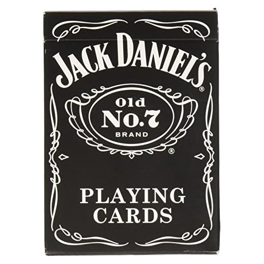 Jack Daniels Jugando a Las Cartas