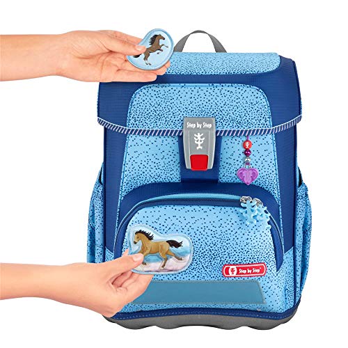 Step by Step Schooltassenset Cloud "Wild Horse" 5-delig, blauw, paardendesign, ergonomische tornister met reflectoren, in hoogte verstelbaar met heupriem voor meisjes vanaf de eerste klas, 19L - Image 6