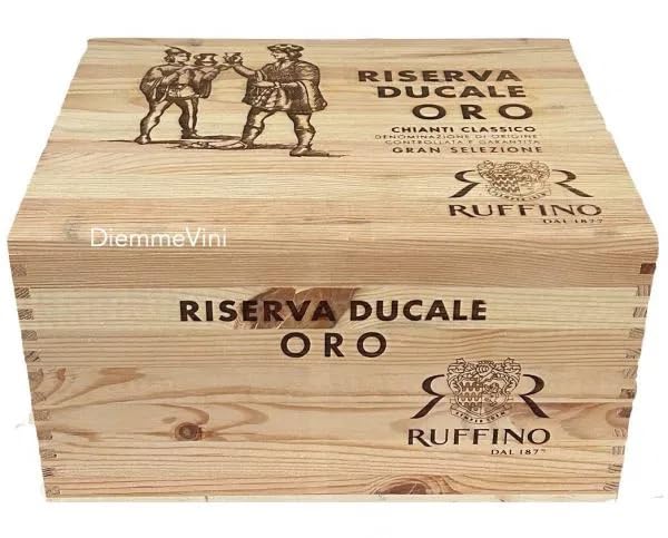 Design Rustico: Legno naturale con caratteristiche venature e stampa decorativa che aggiunge un tocco vintage ed elegante a cantine e ambienti domestici