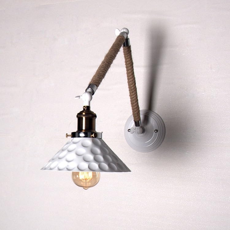 Francuska lampa ścienna