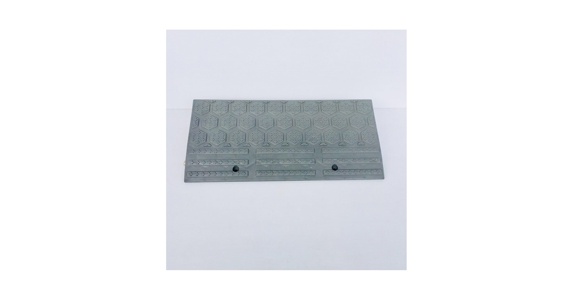 ⭐️新品⭐️段差スローププラスチック製幅60cm高さ10cm【８個セット】 oruburu-store_ydsa-14