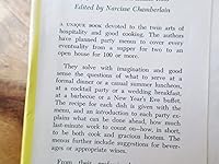 Menus for entertaining : 72 parties and 400 recipes for the good cook and hostess. 0803846177 Book Cover