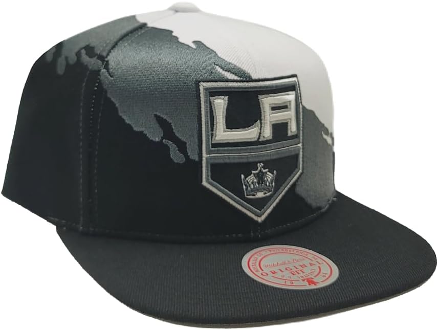 Mitchell & Ness Los Angeles Kings Vintage NHL Team Paintbrush Black Silver White Snapback Hat Cap