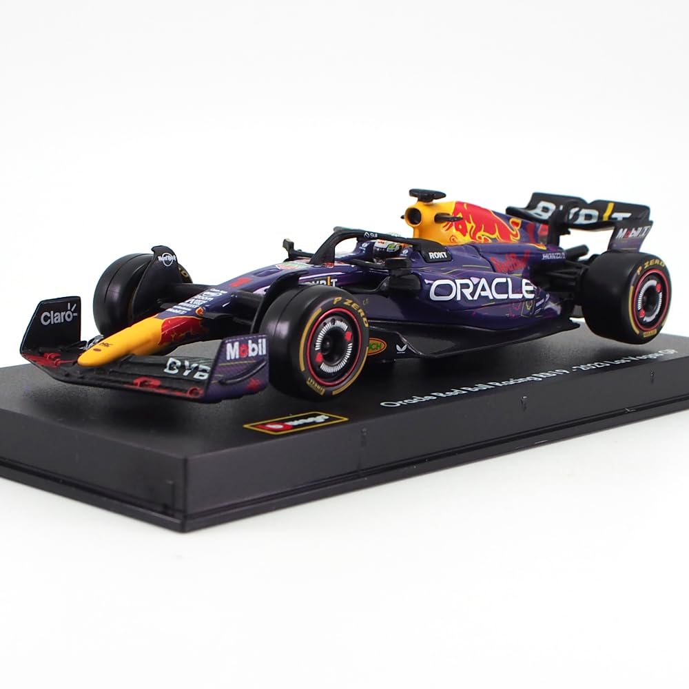 Amazon | ブラゴ 1/43 ドライバー＆ケース付き オラクル レッドブル F1