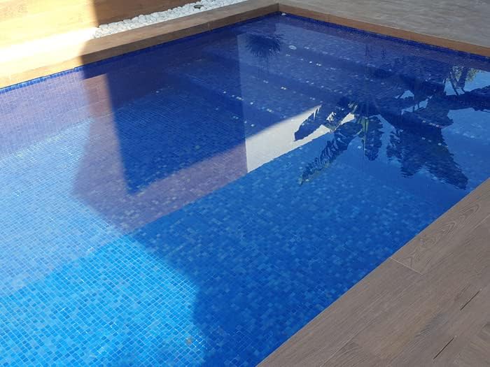 Miniatura 5 de The Tile Doctor Azulejo de vidrio reciclado para salpicaduras de cocina, baño y piscina, decoración de pared duradera y ecológica, azulejos de pared