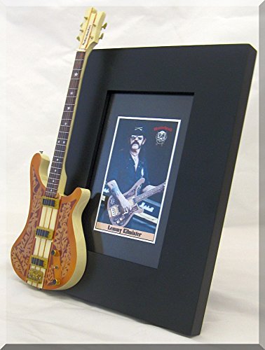 LEMMY KILMISTER Cadre de guitare miniature - Les Beatles, Paul McCartney, John Lennon, RIngo Starr, George Harrison LEMMY KILMISTER Cadre de guitare miniature