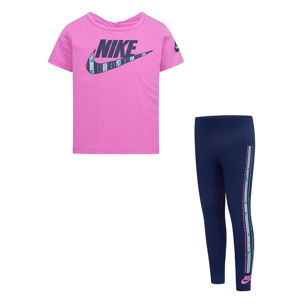 Nike 36m003 Happy Camper Set 3-4 Years