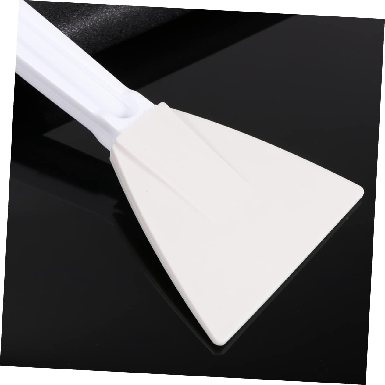 BESTonZON 3pcs Cake Frosting Silicone Spatulas Cake Spatula Icing Scraper Cheese Spreader Cake Bench Scraper Medium Spatula Cake Stand Scraper Plastic Scraper Butter White