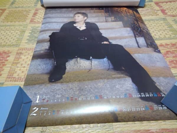 Amazon.co.jp: ガクト Gackt 2012 壁掛け型 カレンダー : 文房具