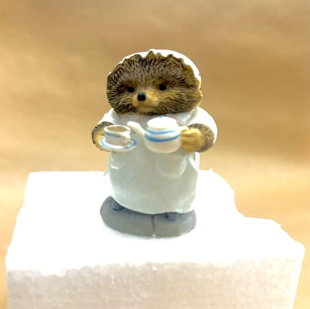 Amazon.co.jp: ピーターラビット はりねずみティギーフィギュア