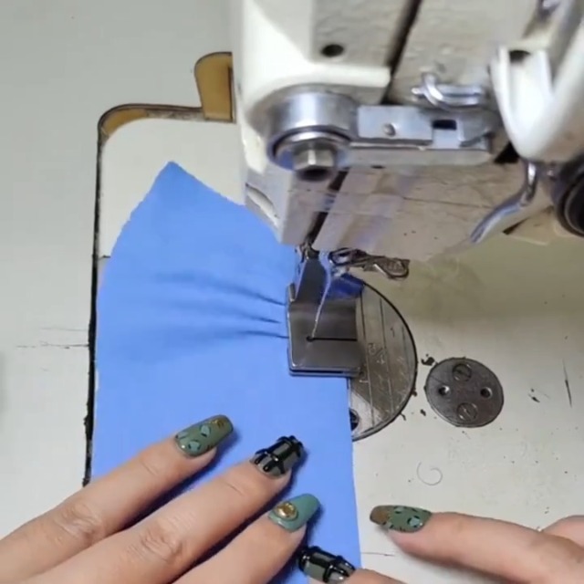 Juego de 6 Pies Prensatelas para Máquina de Coser Industrial miniatura 7