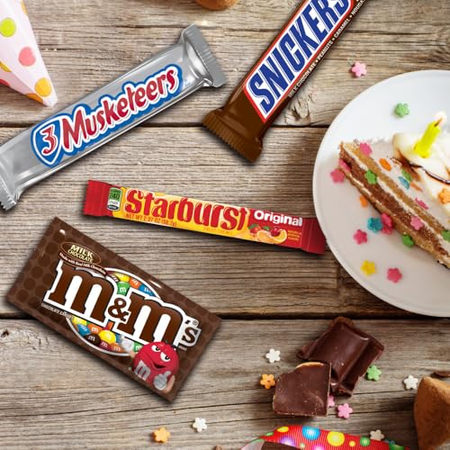 image for Mars M&M'S, SNICKERS, 3 MUSKETEERS, SKITTLES & STARBURST Variety Pack 