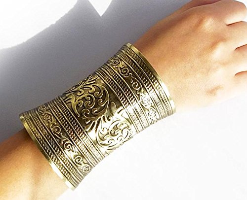 Golden Hand Cuff - Stylish Design