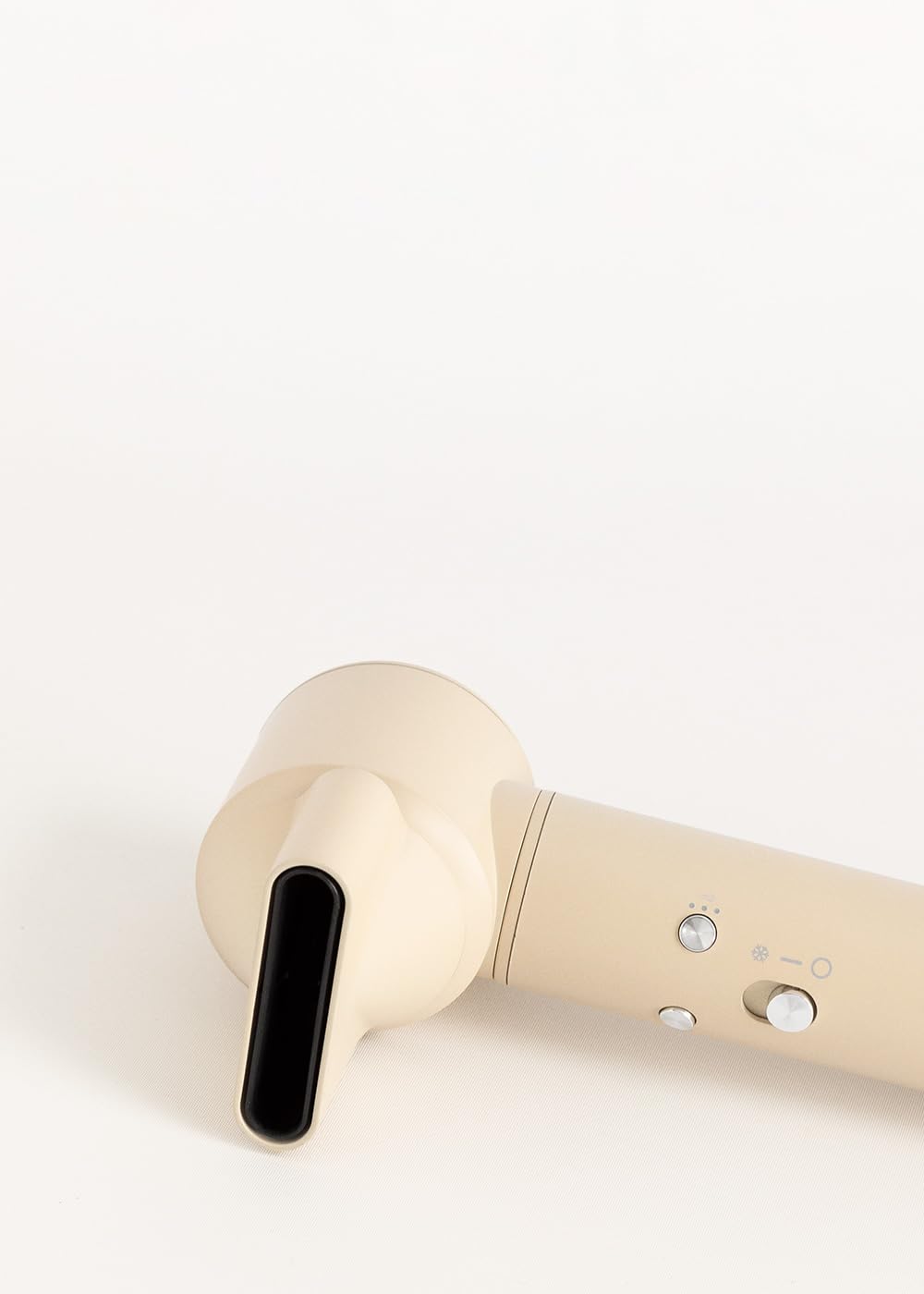 CREATE/ION STYLER PRO/Sèche-cheveux ionique 5 en 1 Sable/Moteur DC Brushless, 3 vitesses, fonction air froid, 3 niveaux de température, étui de rangement, 1300W