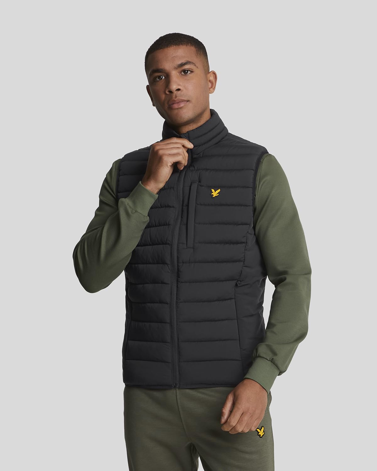 Lyle & Scott Uomo Gilet Trapuntato Leggero Elasticizzato, Jet Black