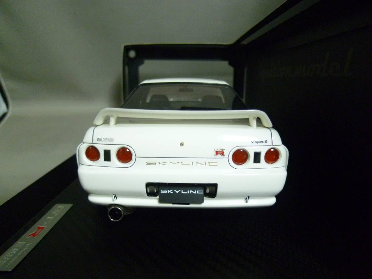 イグニッションモデル 1/18スカイライン R32 GT-R S-tune IG0498 1/18 Nismo R32 GT-R S-tune Jet Silver Metallic | LINE UP